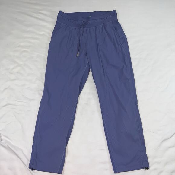 Lululemon Dance Pants Womens Size 6 Blue Studio Mid-Rise Cropped Casual LW6CDQS - Picture 1 of 14